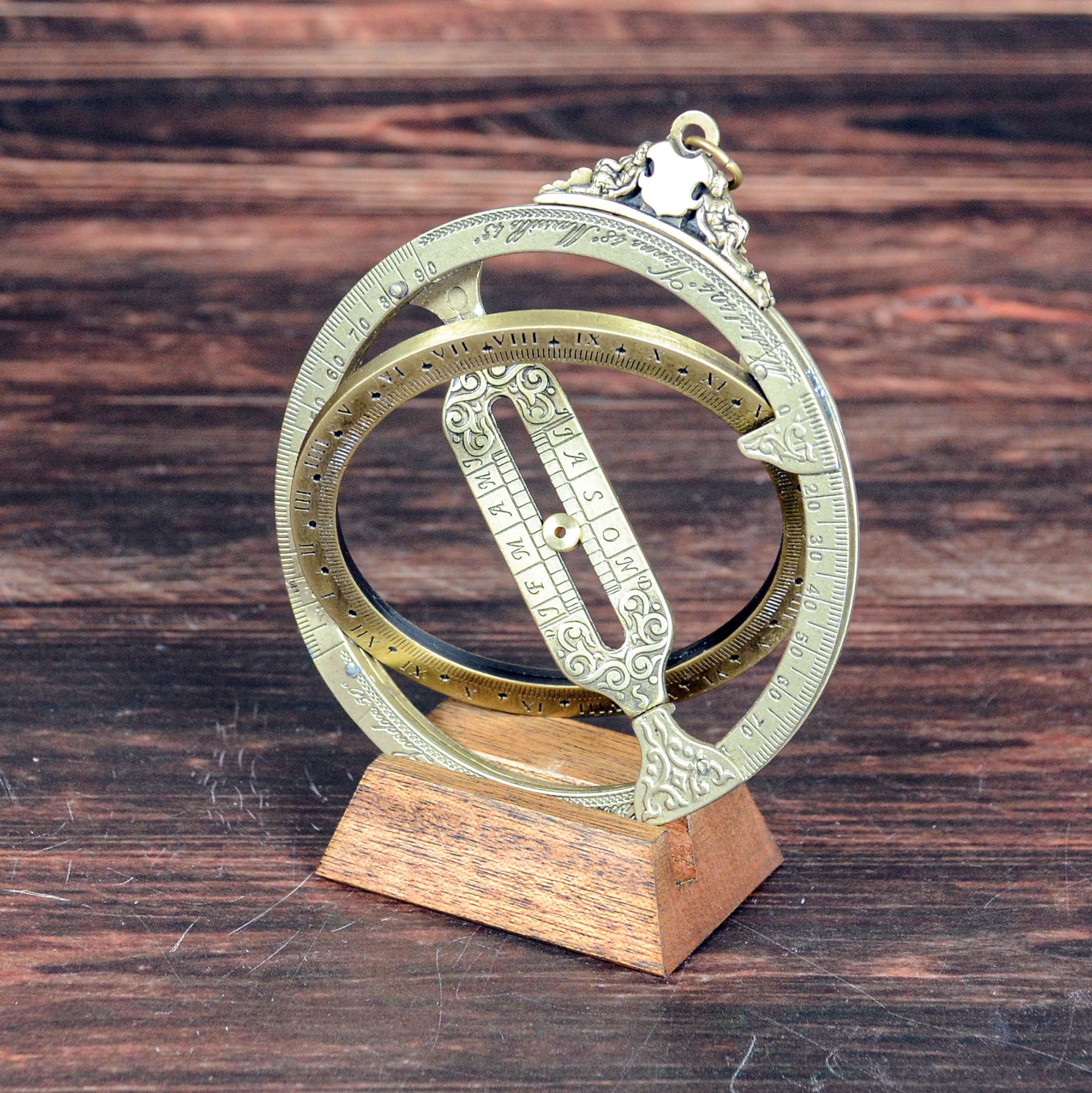 天文環 リング式日時計 真鍮製 携帯型サンダイアル 二重リング構造 世界中で使用可能 天文学者の道具