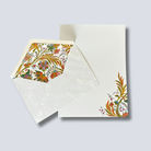 Cipro柄レターセット。封筒内側にも施された装飾が開封時に華やかさを添えます。