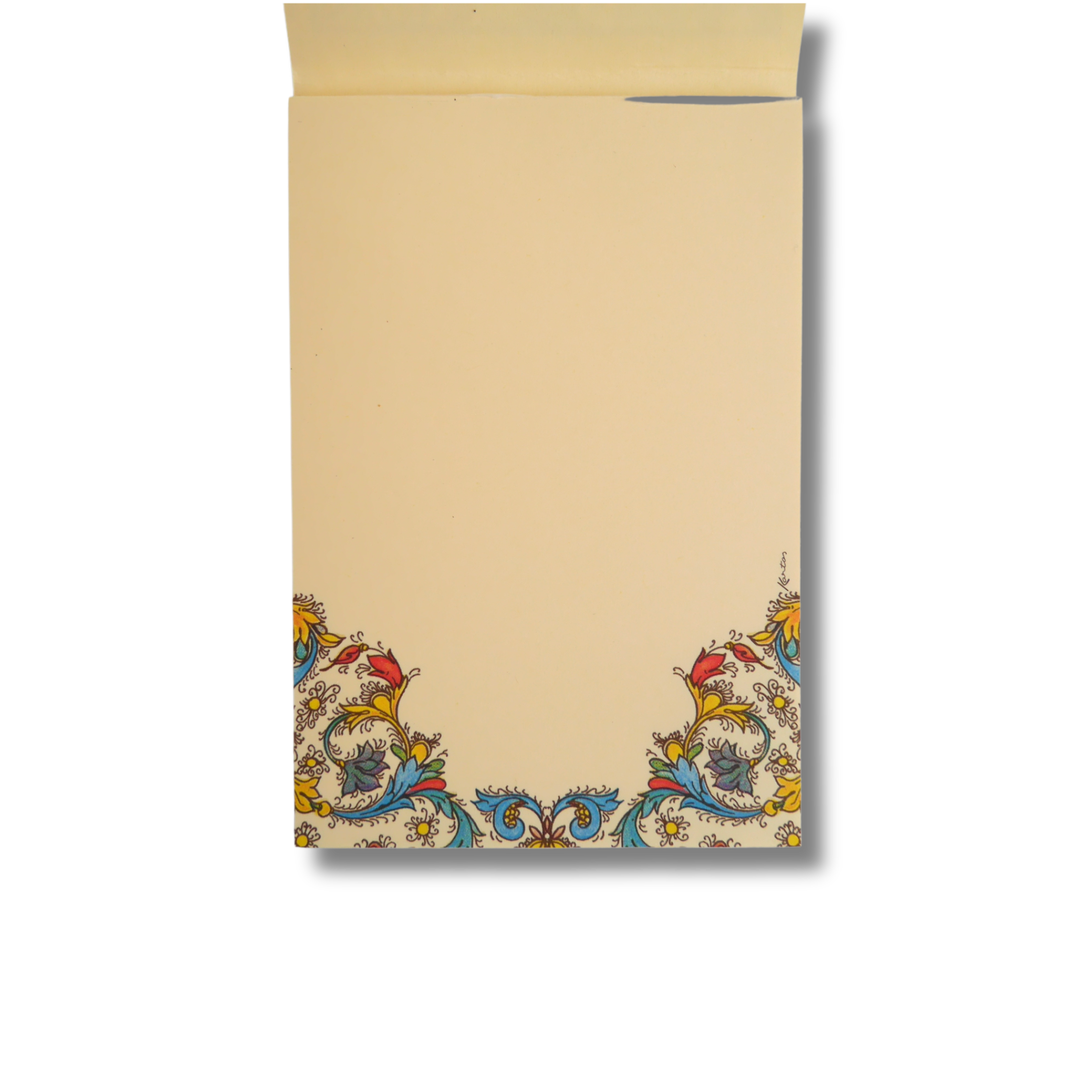 Medicea柄メモの中面。繊細な装飾と控えめなスペースが、短い言葉を丁寧に伝えるのにぴったり。