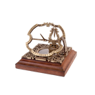 赤道日時計 アウクスブルク式 ユニバーサル型サンダイアル 真鍮製 方位磁針内蔵 緯度調整可能 木製台座付き