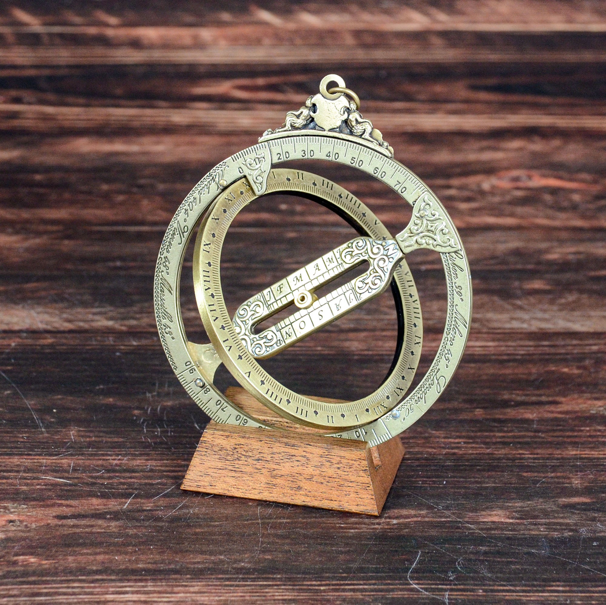 天文環 リング式日時計 真鍮製 携帯型サンダイアル 二重リング構造 世界中で使用可能 天文学者の道具